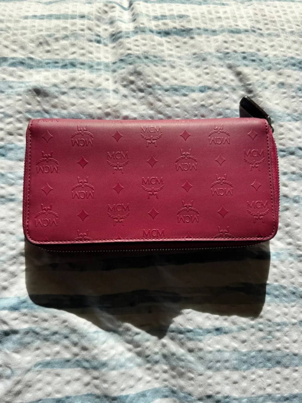 MCM Embossed Zip Wallet in Raspberry Red - Picture 2 of 7
